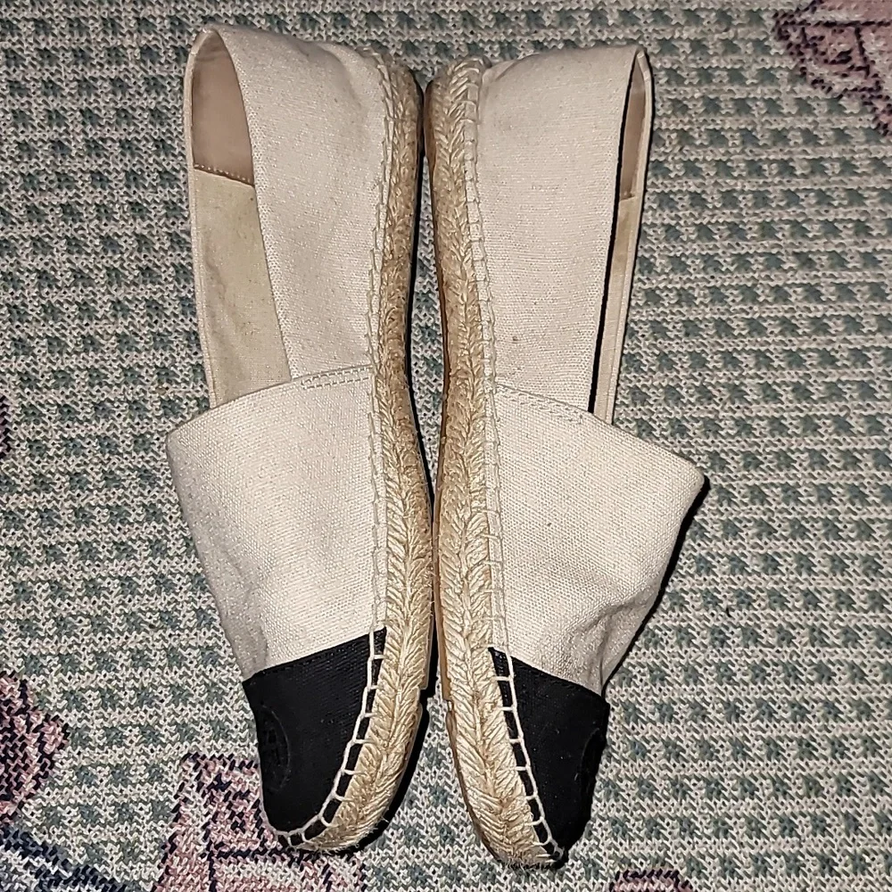 Tory Burch Espadrille flats black & beige logo slip on fabric